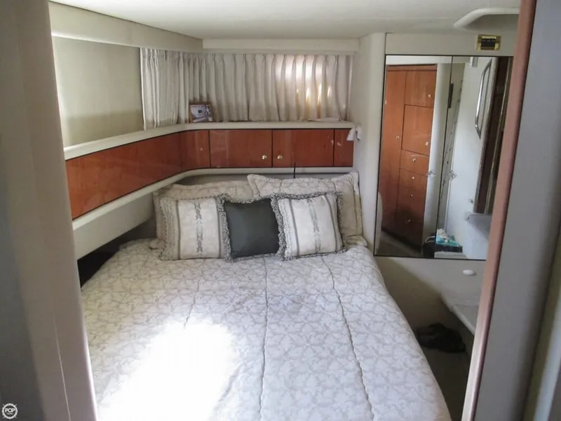 Slide: The Image of Sea Ray 380 Aft Cabin 2000 - 8