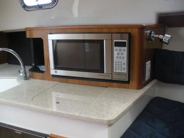 Slide: The Image of Pursuit 315 Offshore 2011 - 3