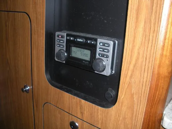 Slide: The Image of Pursuit 315 Offshore 2011 - 7