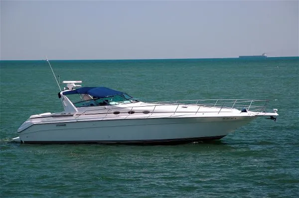 Slide: The Image of Sea Ray 440 Sundancer 1995 - 0