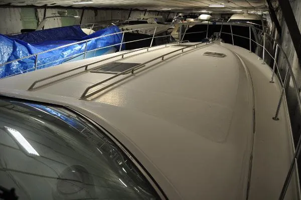 Slide: The Image of Sea Ray 440 Sundancer 1995 - 5
