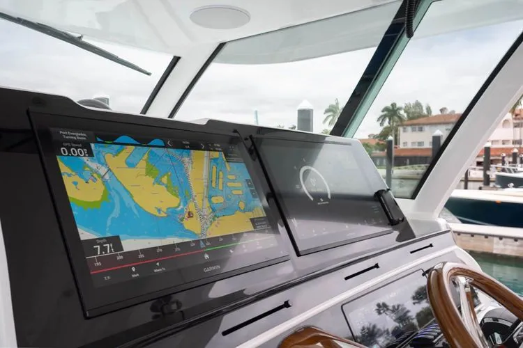 Slide: The Image of 2025 Hcb 56 Suenos - Image 27 - 27