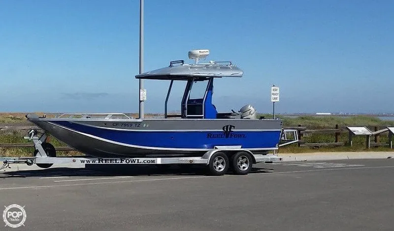 Slide: The Image of Magnum 245 CC Patriot 2004 - 6