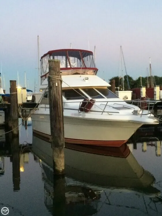 Slide: The Image of Sea Ray Sedan Bridge 300 1989 - 1