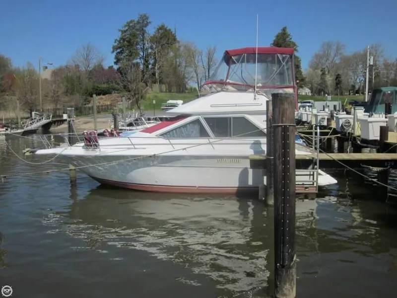 Slide: The Image of Sea Ray Sedan Bridge 300 1989 - 3