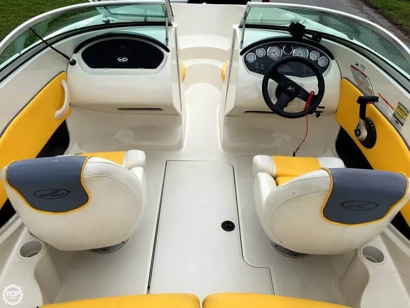 Slide: The Image of Sea Ray 185 Sport 2007 - 11