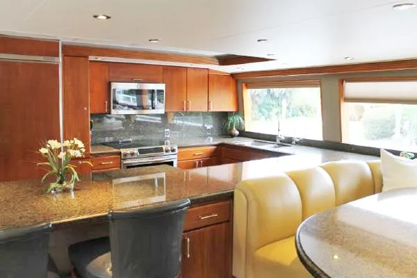Slide: The Image of Westport Raised Pilot House Cockpit Motoryacht 1993 - 9