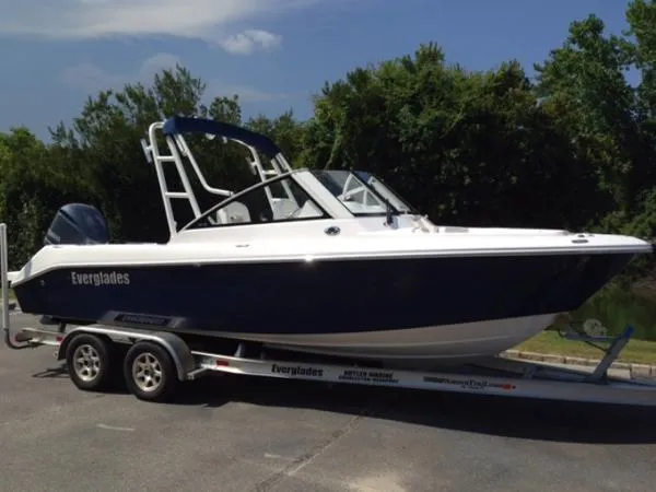 Slide: The Image of Everglades 230 Dual Console 2014 - 0