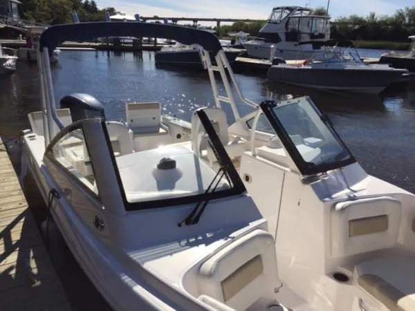 Slide: The Image of Everglades 230 Dual Console 2014 - 9