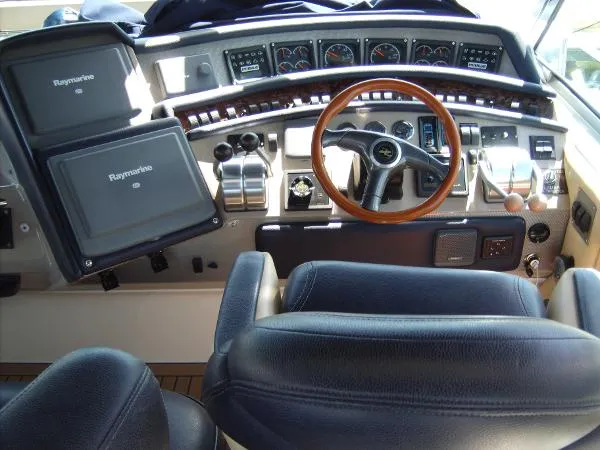 Slide: The Image of Sea Ray 500 Sundancer 1999 - 9