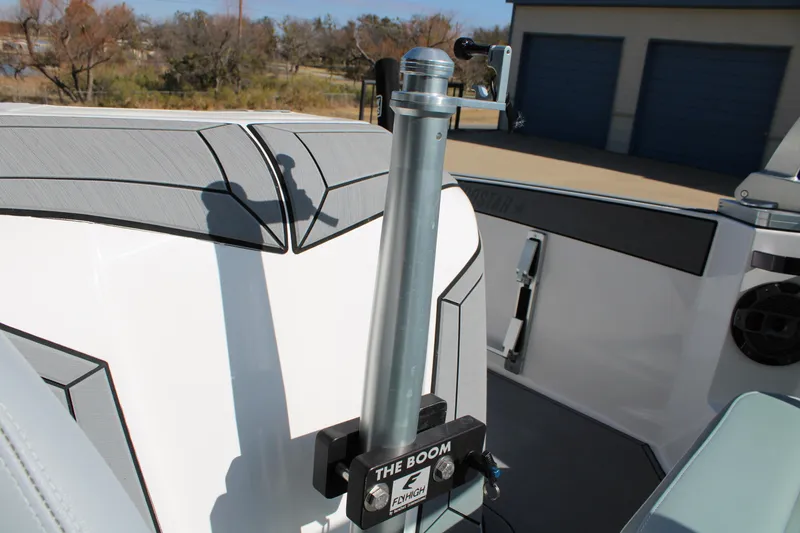 Slide: The Image of 2022 MasterCraft ProStar boat interior with ski boom attachment. - 10