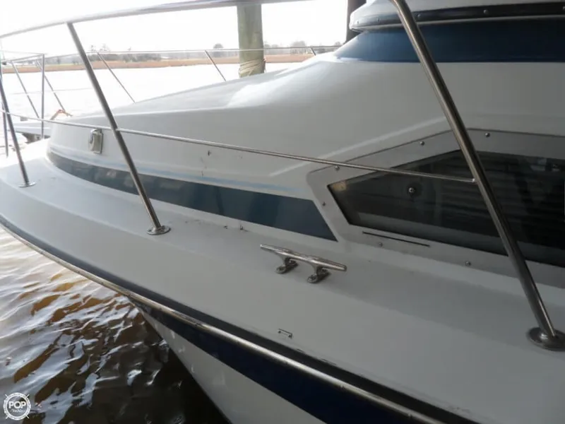Slide: The Image of Carver Yachts Santego 3467 1990 - 6