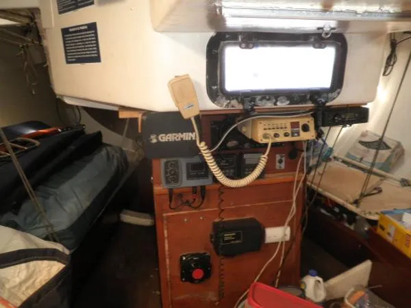 Slide: The Image of Peterson Sloop 1980 - 10