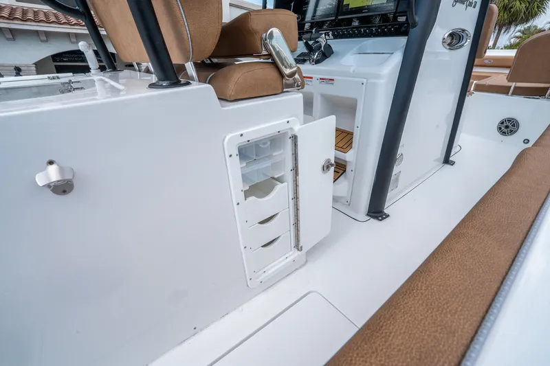 Slide: The Image of Sea Hunt Gamefish 28 Forward Seating 2026 - 16