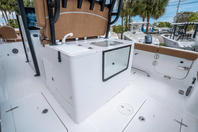 Slide: The Image of Sea Hunt Gamefish 28 Forward Seating 2026 - 13