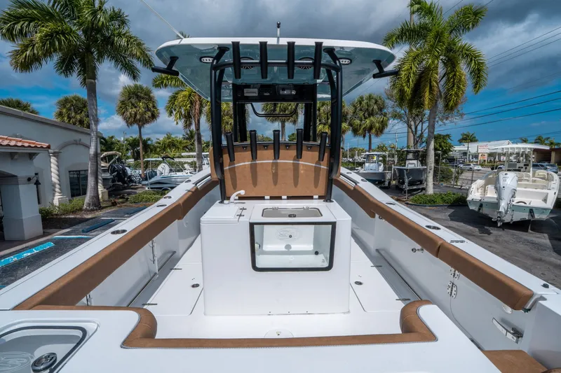 Slide: The Image of Sea Hunt Gamefish 28 Forward Seating 2026 - 9