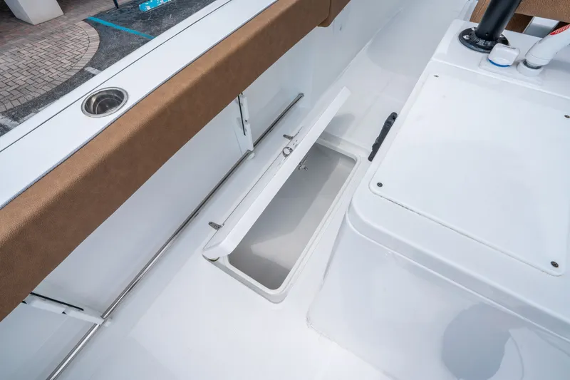 Slide: The Image of Sea Hunt Gamefish 28 Forward Seating 2026 - 14