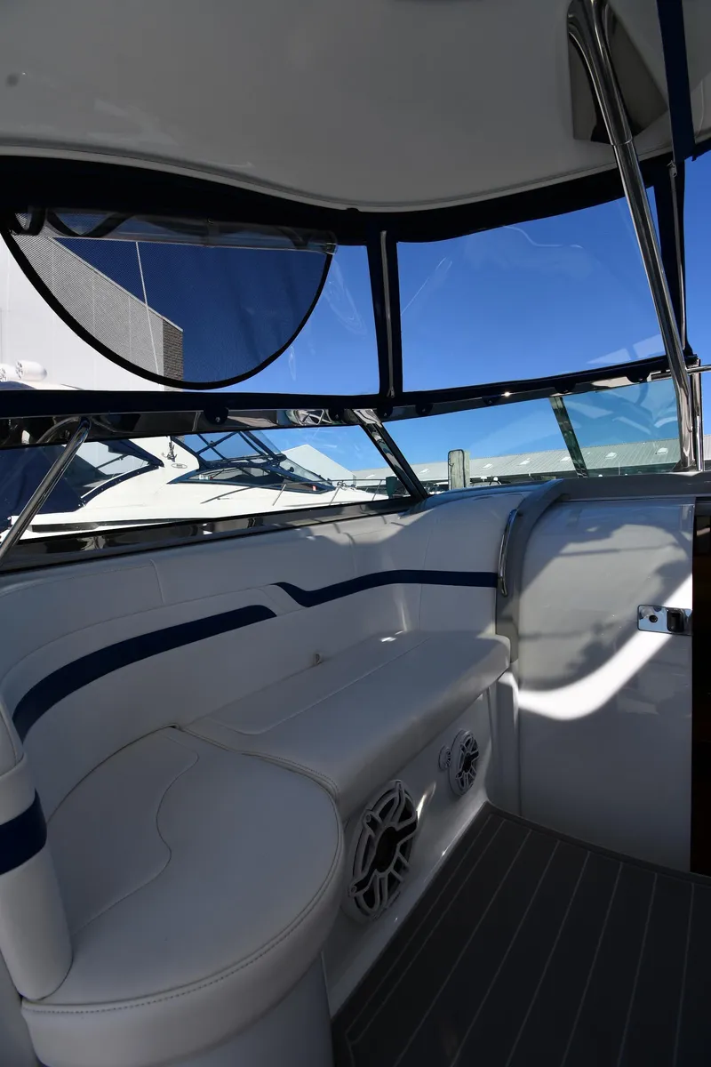 Slide: The Image of 2008 Formula 400 Super Sport boat interior view. - 20