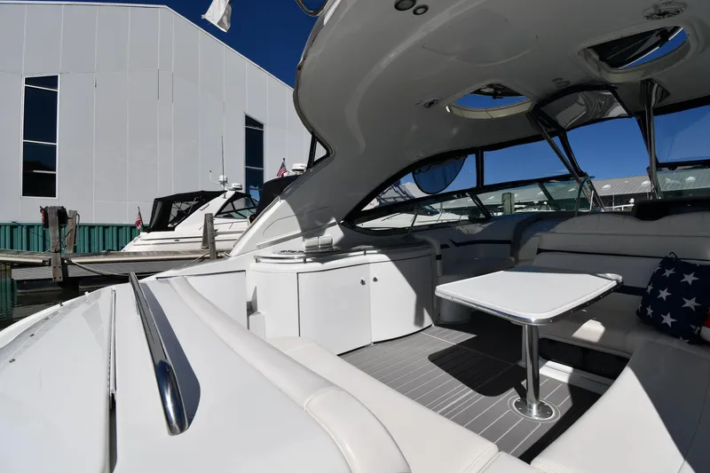 Slide: The Image of Interior of a 2008 Formula 400 Super Sport yacht at the dock. - 23