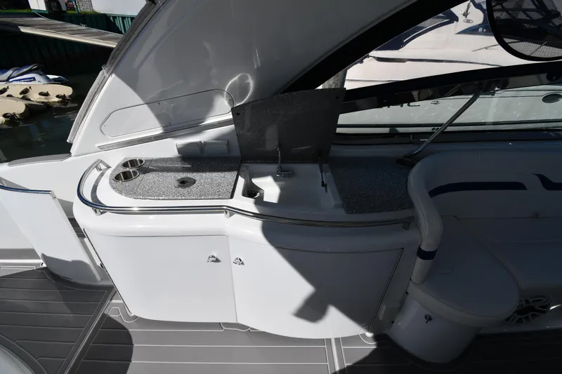Slide: The Image of Interior of a 2008 Formula 400 Super Sport yacht. - 29