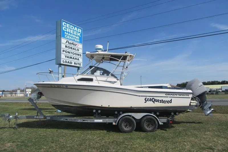 The Image of 2004 Grady-White Seafarer 228 boat on trailer at Cedar Creek Marine Center. - 7