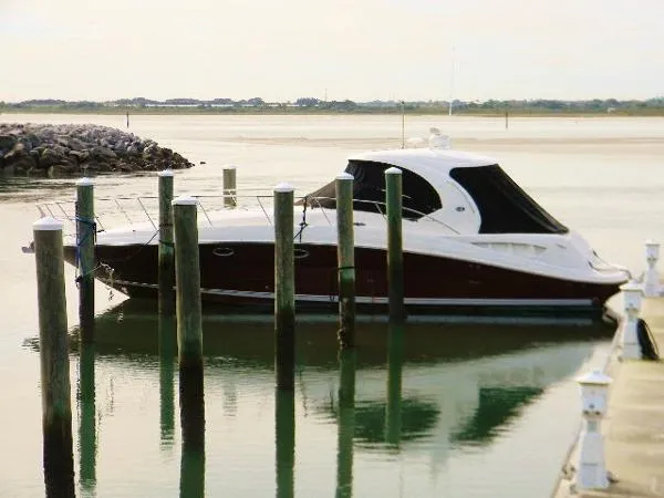 Slide: The Image of Sea Ray 390 Sundancer 2005 - 2
