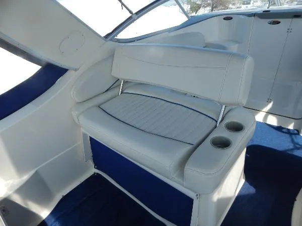 Slide: The Image of Bayliner 285 SB Cruiser 2004 - 5