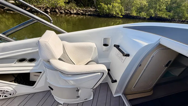 Slide: The Image of Pronautica 33 Sport 2014, interior view with seat and door. - 16