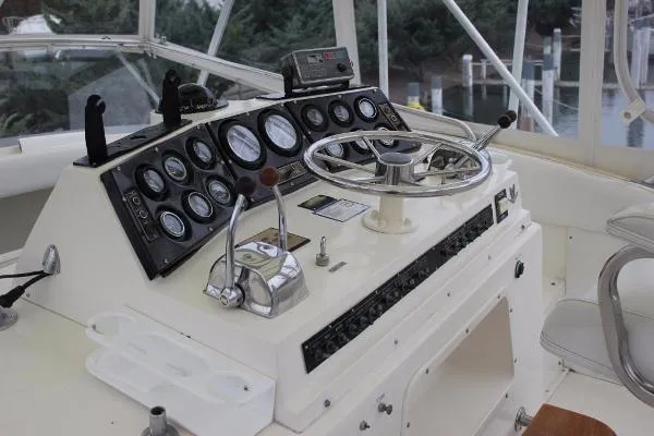 Slide: The Image of Bertram 46.6 Convertible 1981 - 3