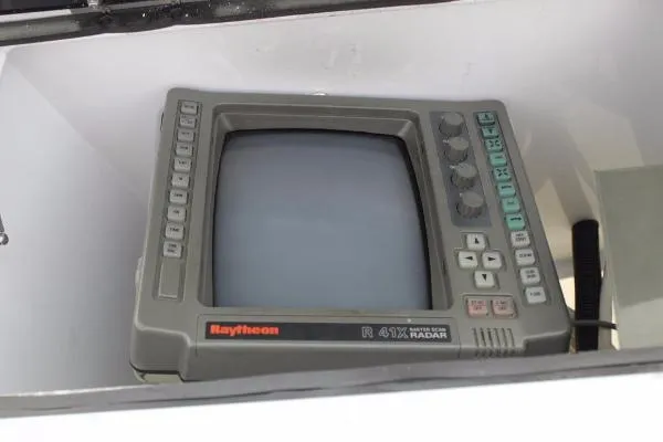 Slide: The Image of Bertram 46.6 Convertible 1981 - 5
