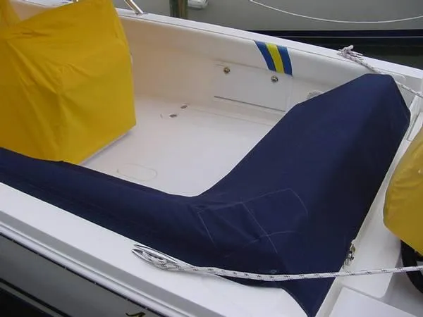 Slide: The Image of Monza 34' Custom Center Console 2003 - 2