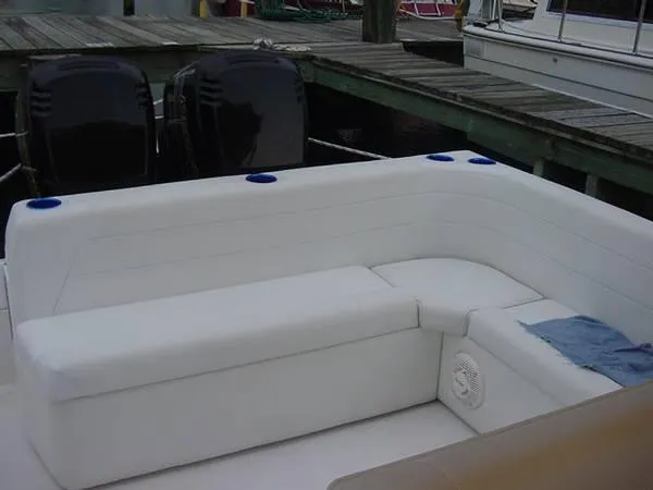 Slide: The Image of Monza 34' Custom Center Console 2003 - 8