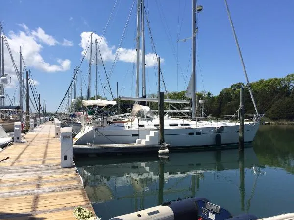 Slide: The Image of Beneteau 423 2004 - 0