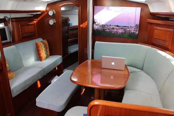 Slide: The Image of Beneteau 423 2004 - 7