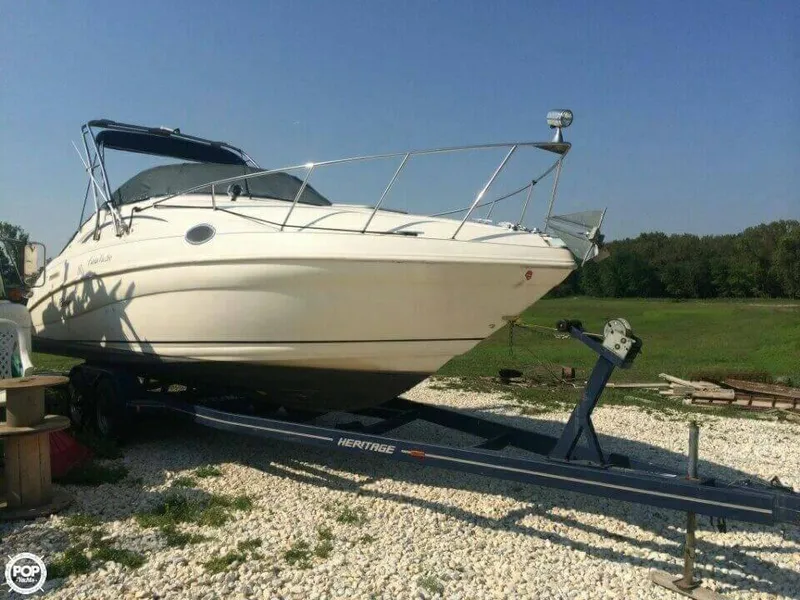 Slide: The Image of Rinker 266 Fiesta Vee 1999 - 3