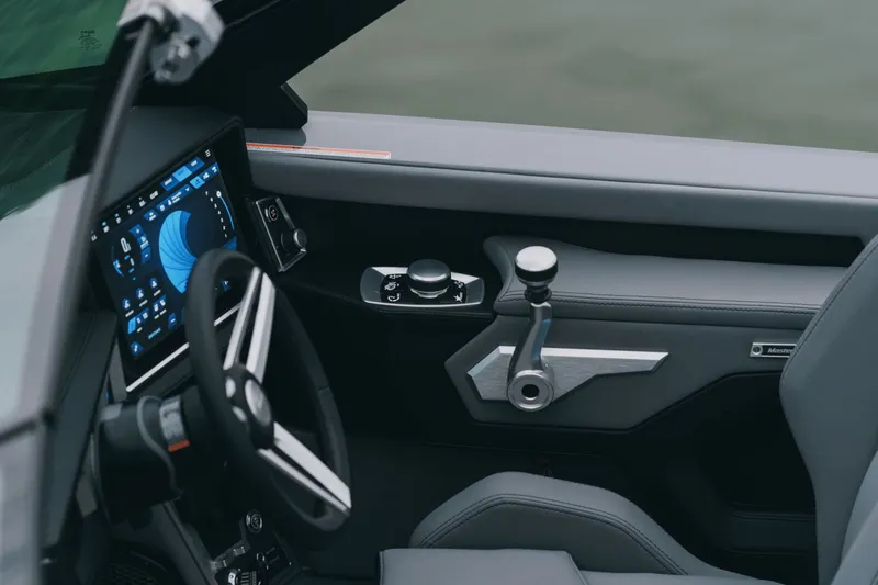 Slide: The Image of MasterCraft X26 2025 - 14