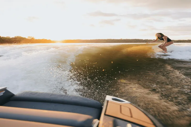 Slide: The Image of MasterCraft X26 2025 - 18