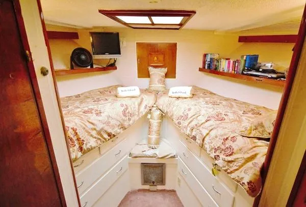 Slide: The Image of Bertram International Aft Cabin Motor Yacht 1970 - 7