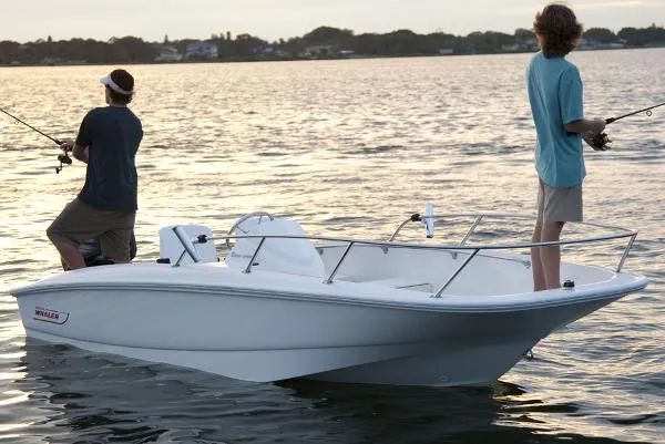 Slide: The Image of Boston Whaler 150 Super Sport 2014 - 10
