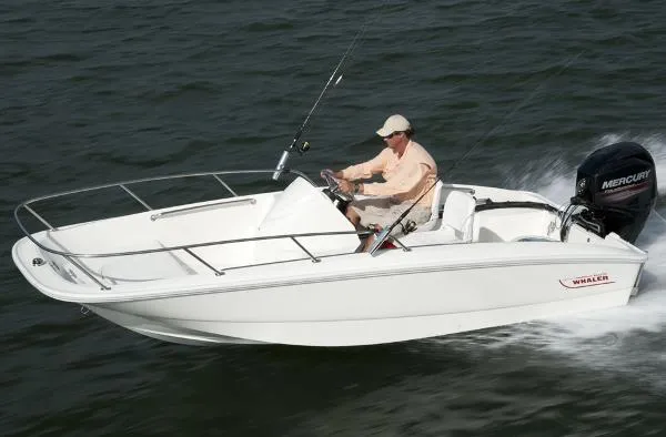 Slide: The Image of Boston Whaler 150 Super Sport 2014 - 11