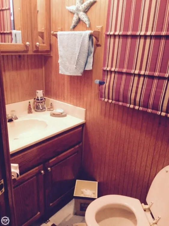 Slide: The Image of Stardust 70x14 Houseboat 1990 - 4
