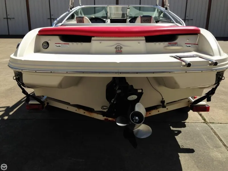 Slide: The Image of Sea Ray 205 Sport 2006 - 10