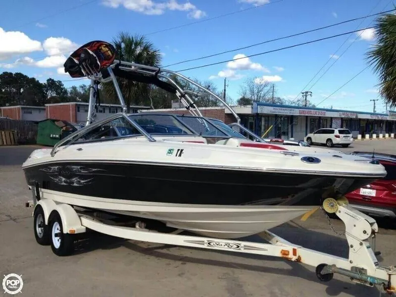 Slide: The Image of Sea Ray 205 Sport 2006 - 5