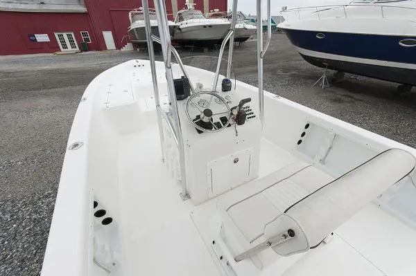 Slide: The Image of Sea Chaser 250 LX Bay Runner 2006 - 4