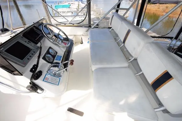 Slide: The Image of Mainship 34 Motor Yacht 1997 - 7