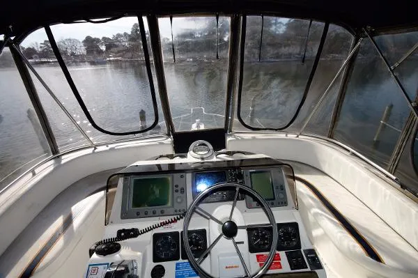 Slide: The Image of Mainship 34 Motor Yacht 1997 - 8