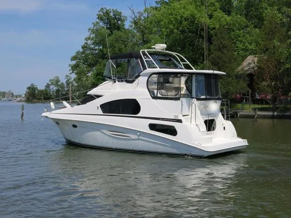 Slide: The Image of Silverton 39 Motor Yacht 2002 - 1