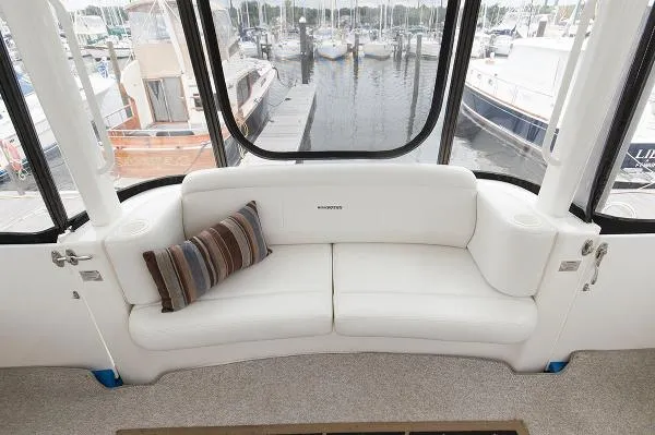 Slide: The Image of Silverton 39 Motor Yacht 2002 - 11