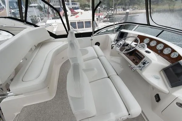 Slide: The Image of Silverton 39 Motor Yacht 2002 - 6
