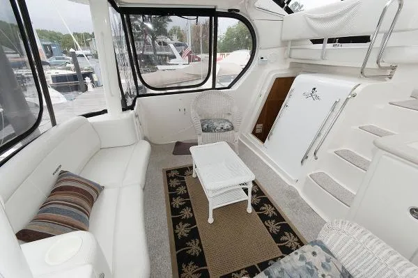 Slide: The Image of Silverton 39 Motor Yacht 2002 - 8